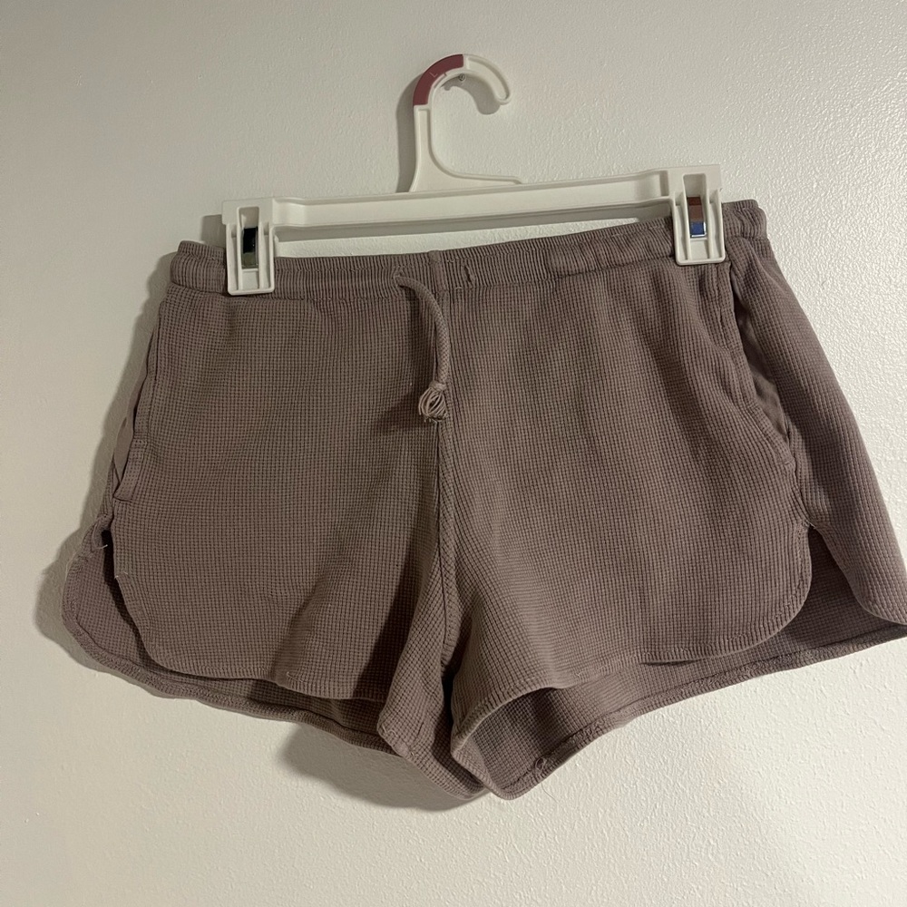 Brandy Melville Summer thermal shorts
